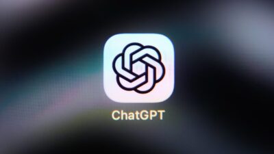 Pengacara Didenda Rp82 Juta Usai ChatGPT Mengarang Saksi, Pengadilan Soroti Bahaya AI Tanpa Verifikasi